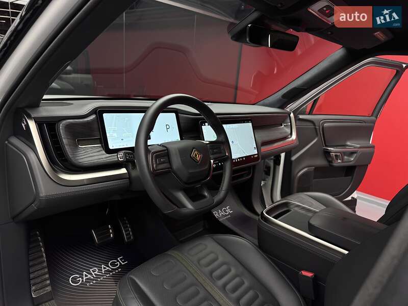 Внедорожник / Кроссовер Rivian R1S 2022 в Киеве