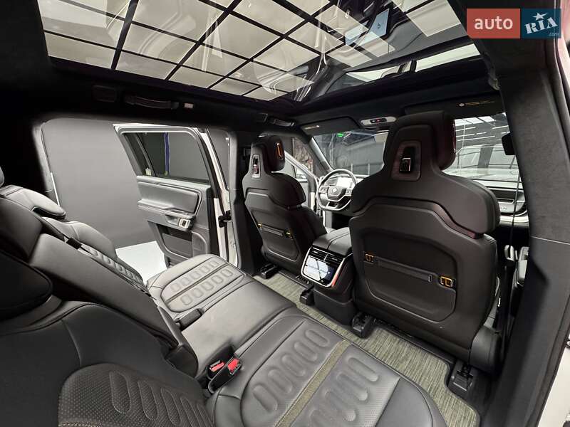 Внедорожник / Кроссовер Rivian R1S 2022 в Киеве