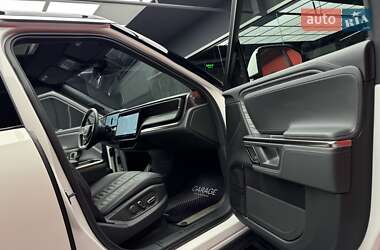 Внедорожник / Кроссовер Rivian R1S 2022 в 
