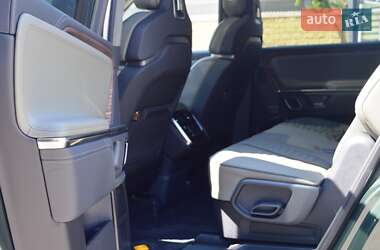 Позашляховик / Кросовер Rivian R1S 2023 в 
