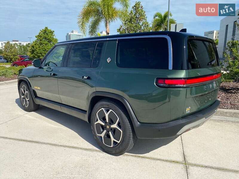Позашляховик / Кросовер Rivian R1S 2023 в Львові