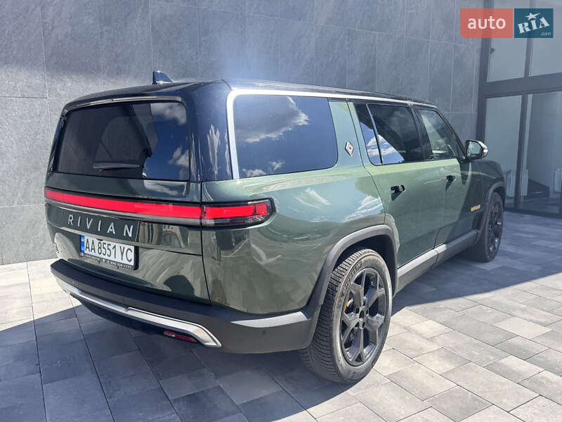 Внедорожник / Кроссовер Rivian R1S 2023 в Киеве
