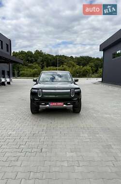 Позашляховик / Кросовер Rivian R1S 2023 в 