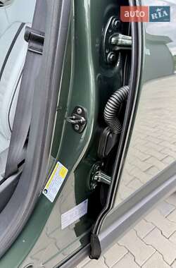 Позашляховик / Кросовер Rivian R1S 2023 в 