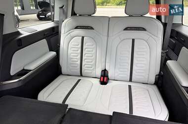 Позашляховик / Кросовер Rivian R1S 2023 в 