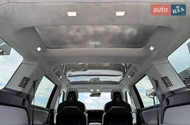 Позашляховик / Кросовер Rivian R1S 2023 в 