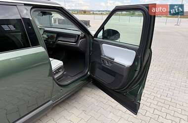 Позашляховик / Кросовер Rivian R1S 2023 в 