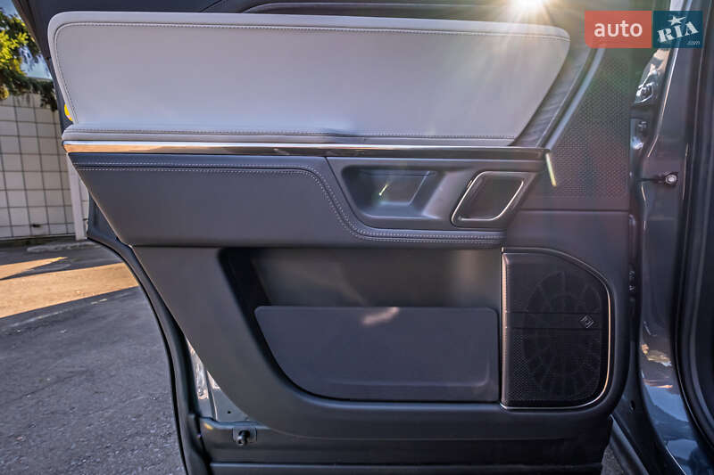 Позашляховик / Кросовер Rivian R1S 2023 в Києві