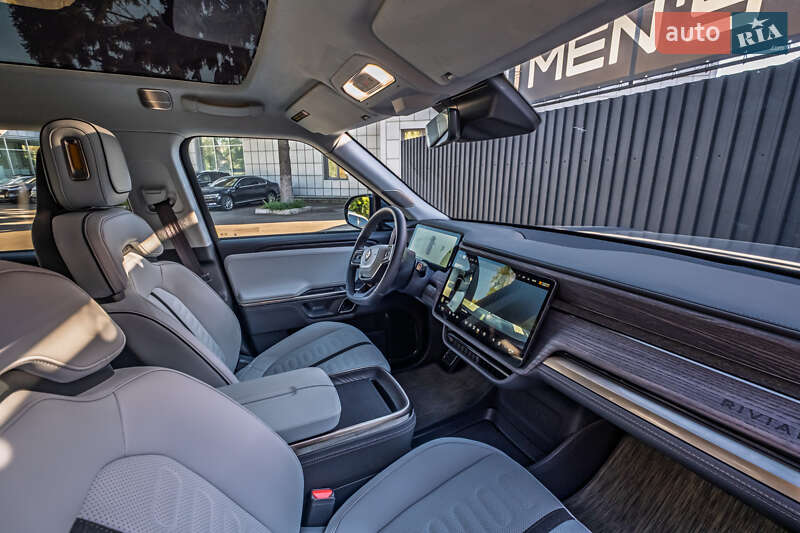 Позашляховик / Кросовер Rivian R1S 2023 в Києві