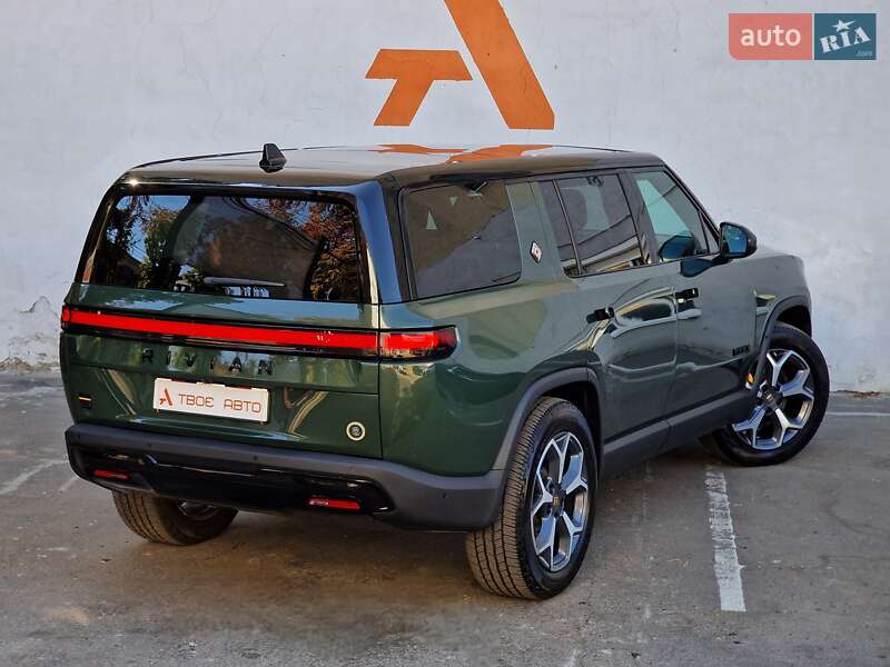 Внедорожник / Кроссовер Rivian R1S 2023 в Одессе