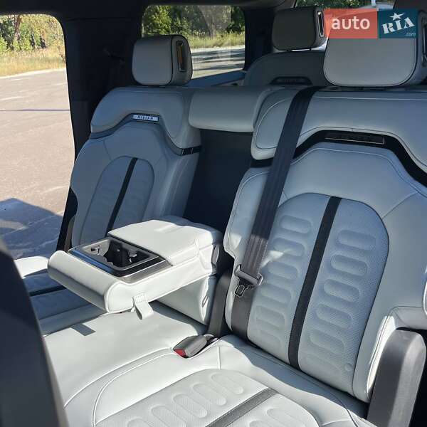 Позашляховик / Кросовер Rivian R1S 2023 в Києві фото 38 Позашляховик / Кросовер Rivian R1S 2023 в Києві