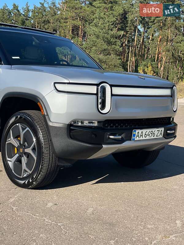 Позашляховик / Кросовер Rivian R1S 2023 в Києві фото 3 Позашляховик / Кросовер Rivian R1S 2023 в Києві