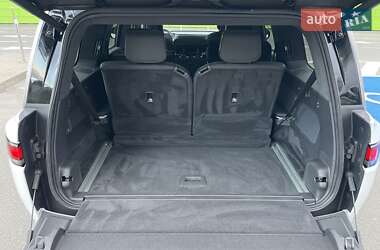 Внедорожник / Кроссовер Rivian R1S 2022 в 