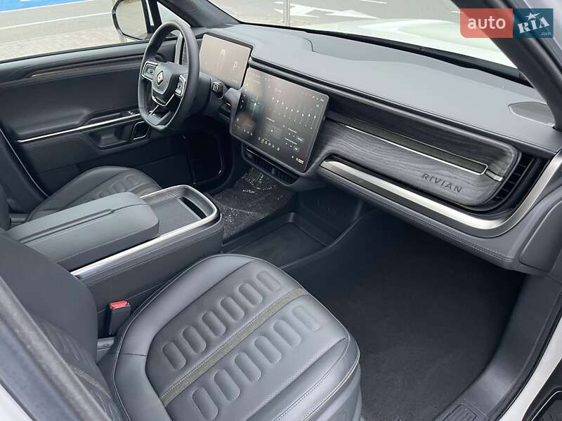 Позашляховик / Кросовер Rivian R1S 2022 в Києві