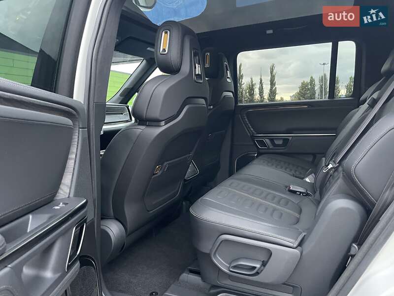 Позашляховик / Кросовер Rivian R1S 2022 в Києві