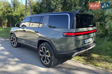 Внедорожник / Кроссовер Rivian R1S 2022 в 