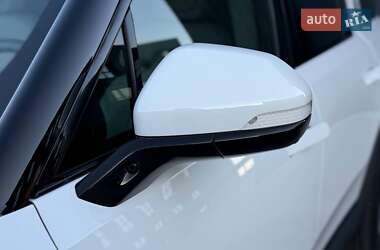 Внедорожник / Кроссовер Rivian R1S 2023 в 