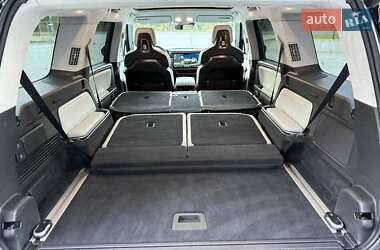 Внедорожник / Кроссовер Rivian R1S 2023 в 