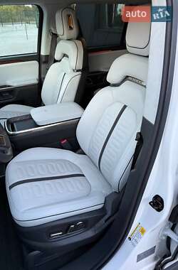 Внедорожник / Кроссовер Rivian R1S 2023 в 