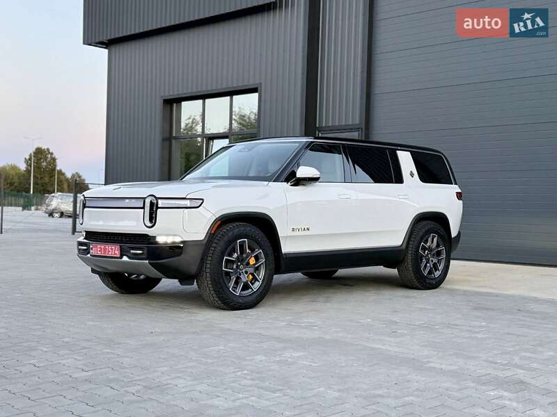 Позашляховик / Кросовер Rivian R1S 2023 в Дубні