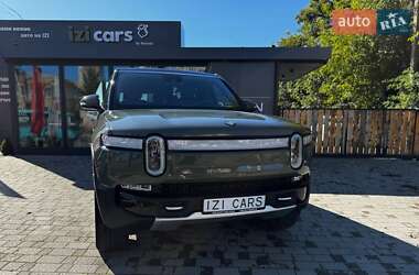 Внедорожник / Кроссовер Rivian R1S 2022 в Львове