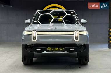 Внедорожник / Кроссовер Rivian R1S 2024 в 