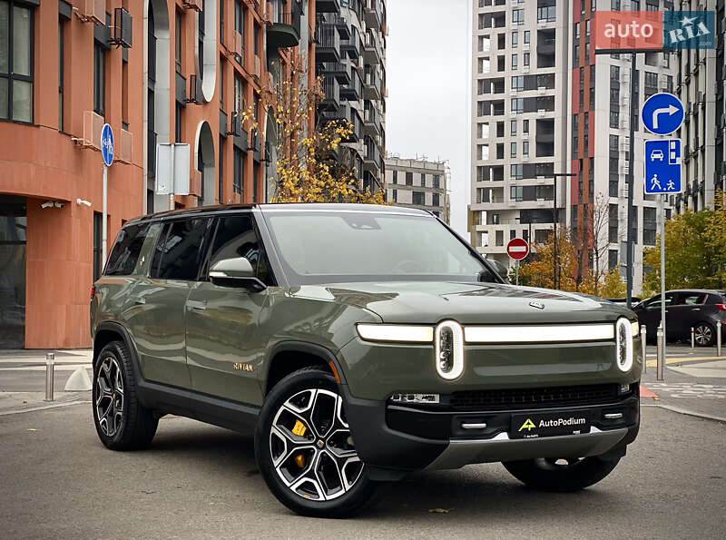Позашляховик / Кросовер Rivian R1S 2022 в Києві фото 2 Позашляховик / Кросовер Rivian R1S 2022 в Києві