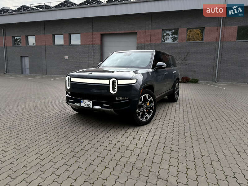 Позашляховик / Кросовер Rivian R1S 2022 в Костопілі