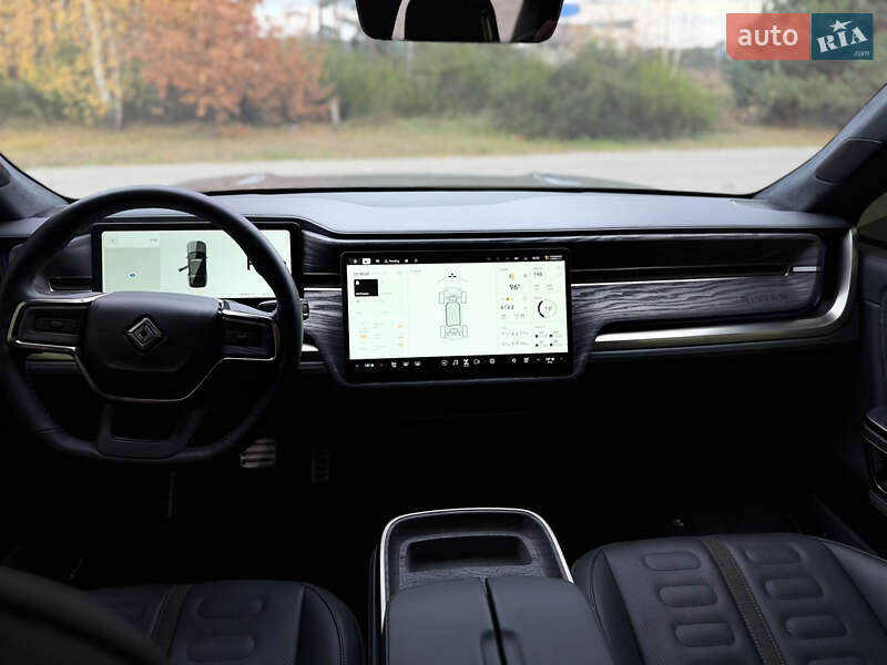 Позашляховик / Кросовер Rivian R1S 2022 в Костопілі