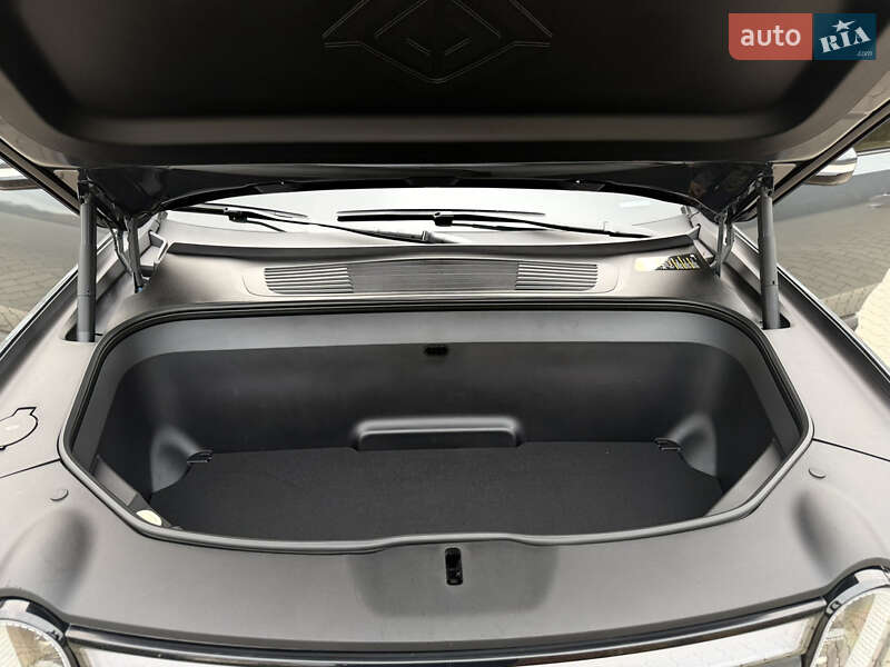 Позашляховик / Кросовер Rivian R1S 2022 в Костопілі