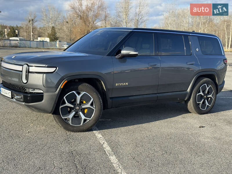 Позашляховик / Кросовер Rivian R1S 2023 в Харкові фото 8 Позашляховик / Кросовер Rivian R1S 2023 в Харкові