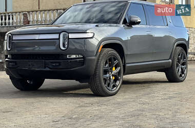 Внедорожник / Кроссовер Rivian R1S 2023 в Луцке
