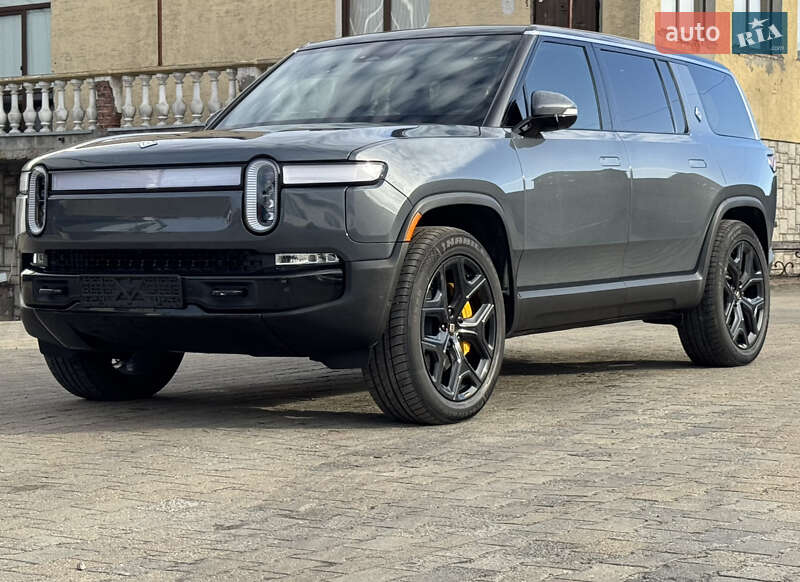 Позашляховик / Кросовер Rivian R1S 2023 в Луцьку