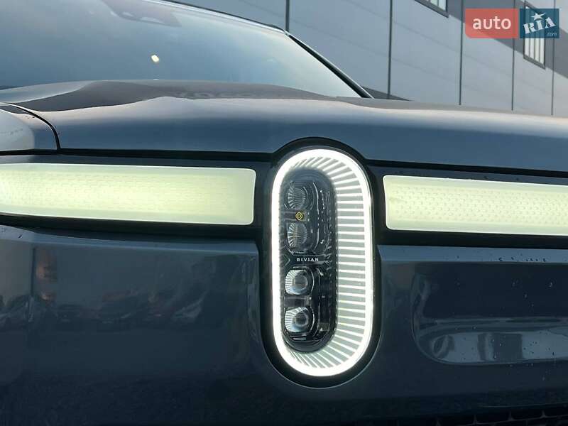 Позашляховик / Кросовер Rivian R1S 2023 в Львові