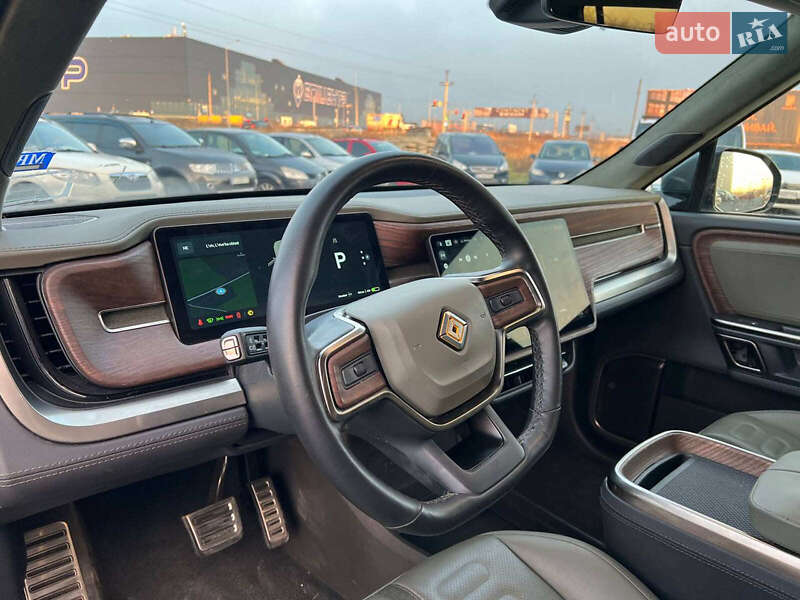 Позашляховик / Кросовер Rivian R1S 2023 в Львові