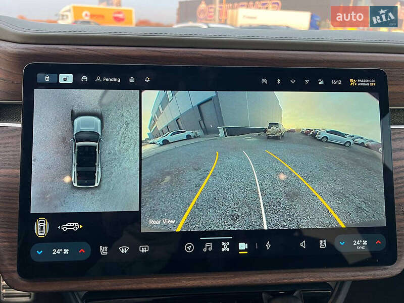 Позашляховик / Кросовер Rivian R1S 2023 в Львові