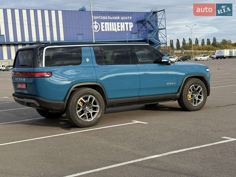 Позашляховик / Кросовер Rivian R1S 2022 в Рівному