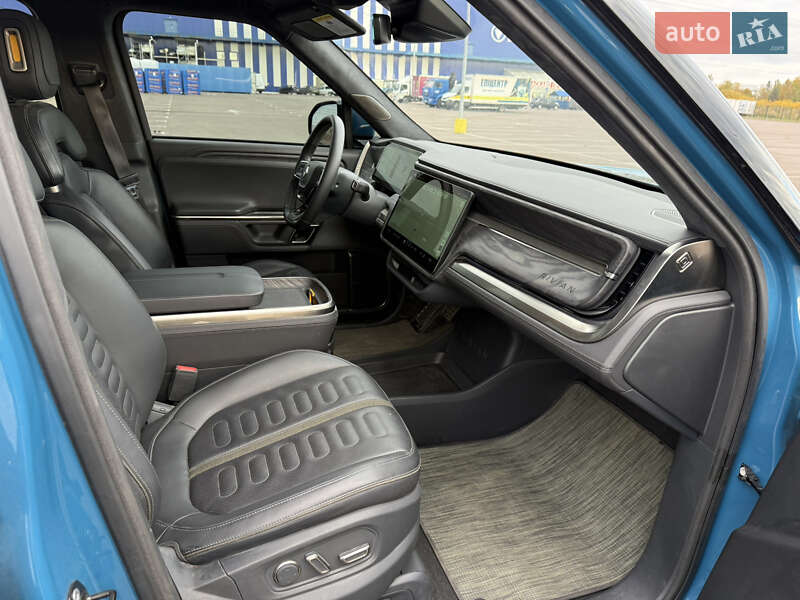 Позашляховик / Кросовер Rivian R1S 2022 в Рівному