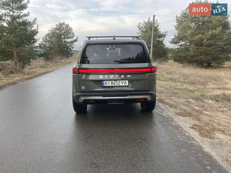 Внедорожник / Кроссовер Rivian R1S 2023 в Киеве фото 6 Внедорожник / Кроссовер Rivian R1S 2023 в Киеве
