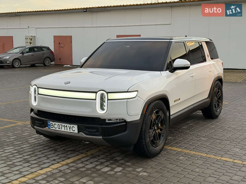 Rivian R1S 2023 Rivian R1S 2023