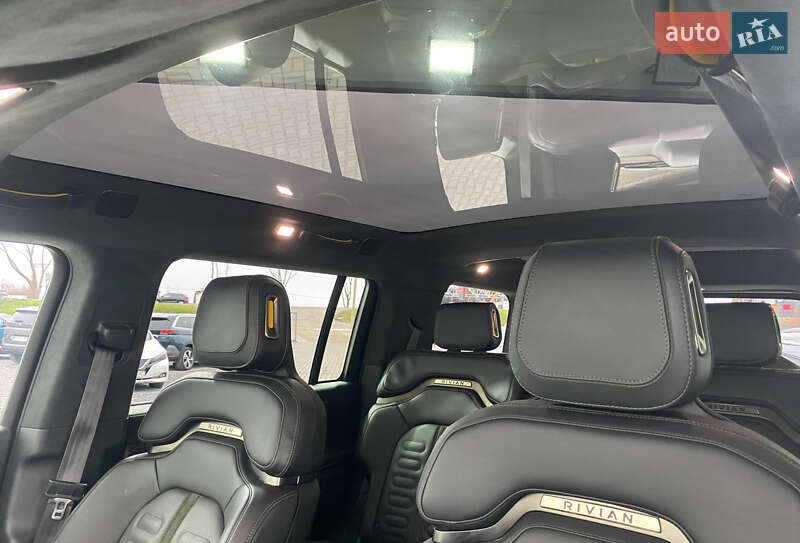 Внедорожник / Кроссовер Rivian R1S 2023 в Львове фото 37 Внедорожник / Кроссовер Rivian R1S 2023 в Львове