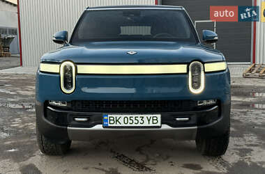 Внедорожник / Кроссовер Rivian R1S 2022 в Ровно