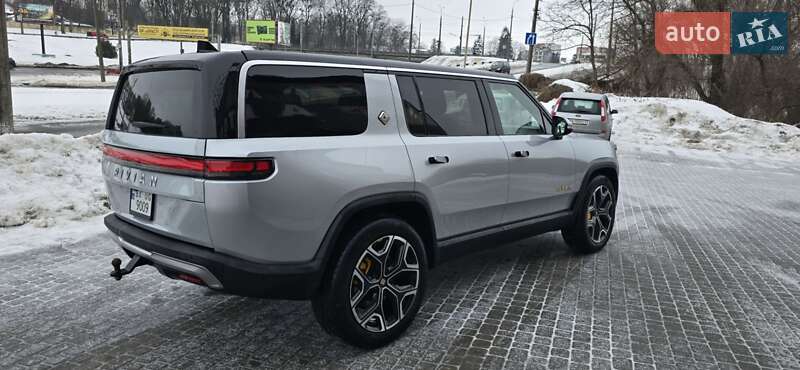 Внедорожник / Кроссовер Rivian R1S 2022 в Хмельницком