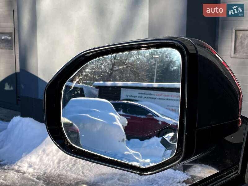 Внедорожник / Кроссовер Rivian R1S 2023 в Киеве