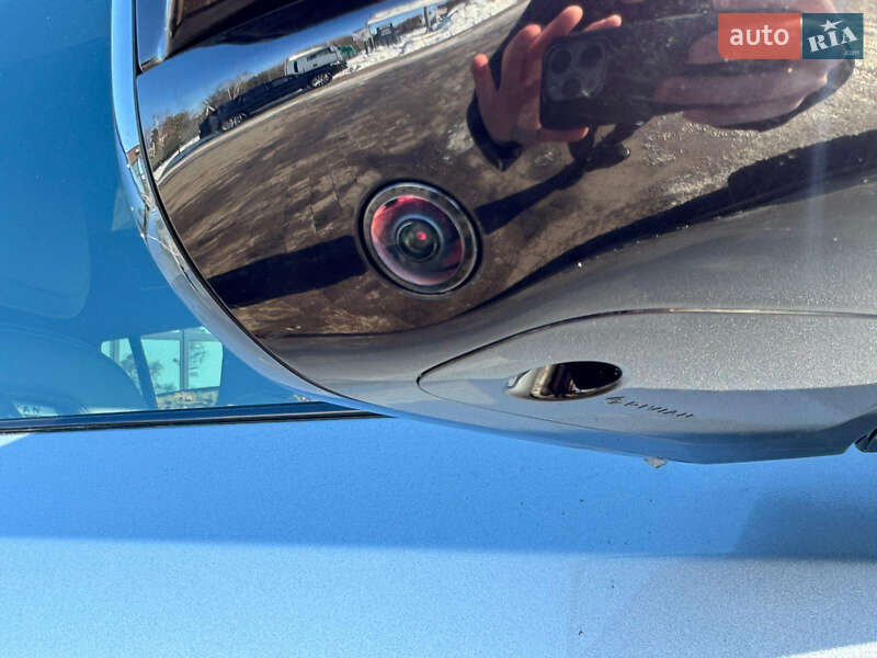 Внедорожник / Кроссовер Rivian R1S 2025 в Луцке