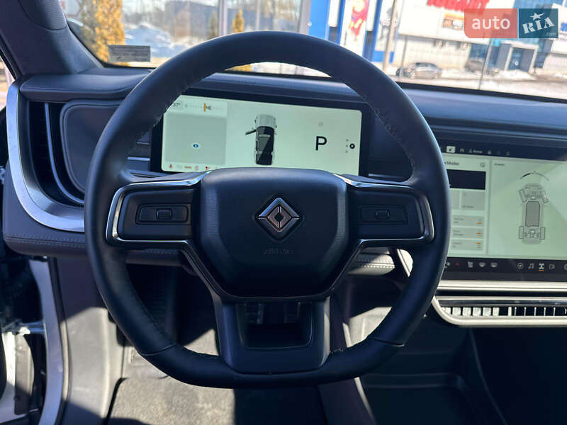 Внедорожник / Кроссовер Rivian R1S 2025 в Луцке