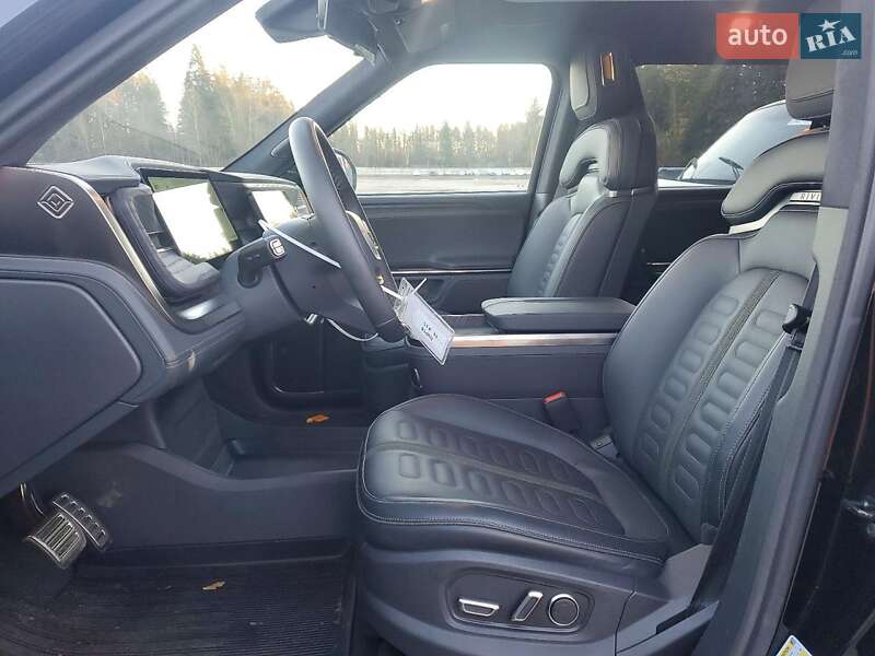 Внедорожник / Кроссовер Rivian R1S 2024 в Львове