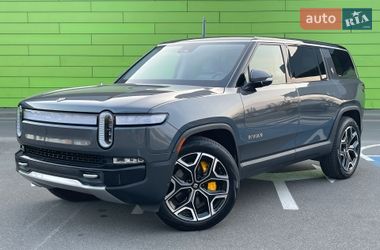 Внедорожник / Кроссовер Rivian R1S 2023 в Киеве