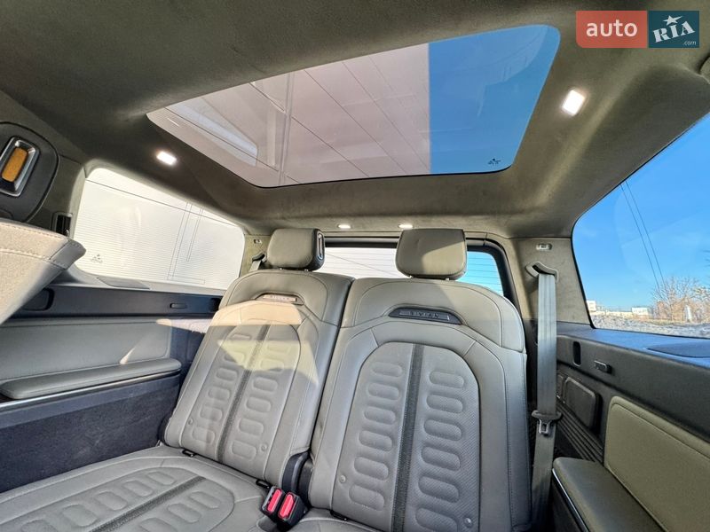 Позашляховик / Кросовер Rivian R1S 2023 в Києві