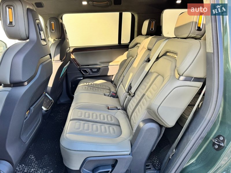 Позашляховик / Кросовер Rivian R1S 2023 в Києві
